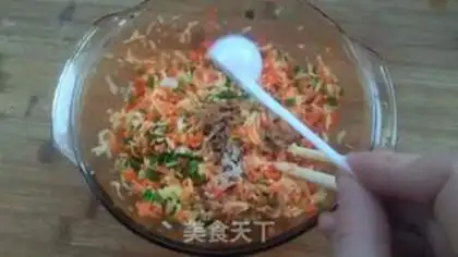 Make Hot noodles box step 10