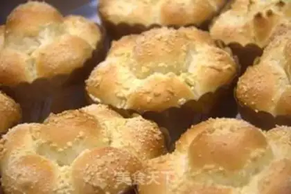 Make Flower bread step 10