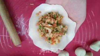 Make Hot noodles box step 17