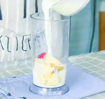 Make Fruit rice pudding step 1