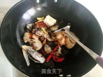 Make Red-fried fish step 3