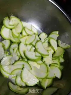 Make Clear the guacamole step 3
