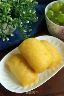 Make Pumpkin knife buns step 8