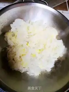 Make Sodium silver ears step 1
