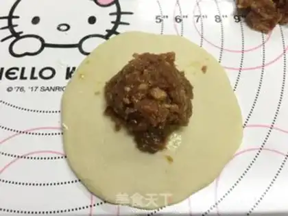 Make A wide-range honey sauce fork bun step 6