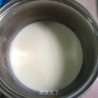 Make Bear claw ice cream step 1
