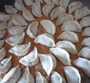 Make Three fresh dumplings step 8