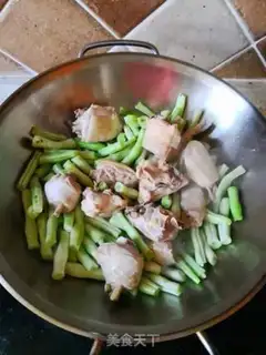Make A pot of fresh step 2
