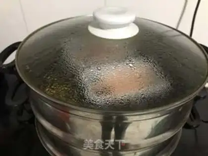 Make Three-coloured eggs step 4