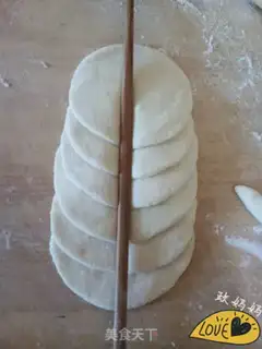 Make Rose buns step 5