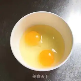 Make Autumn eggs step 1
