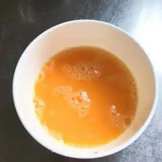 Make Autumn eggs step 2