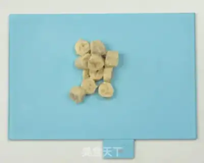 Make Banana shake step 1