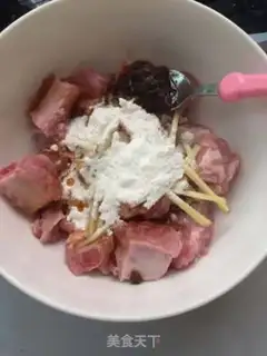 Make Steamed potato ribs step 2