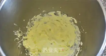 Make Creamed eggs step 4