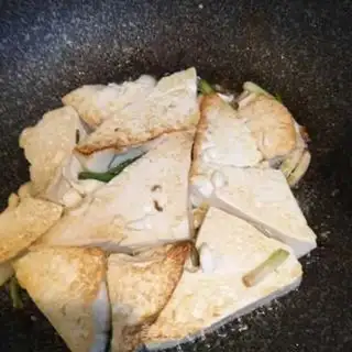 Make Tofu with mushrooms step 2