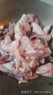 Make Spicy chicken step 1