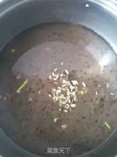 Make Spicy cow hoof step 1