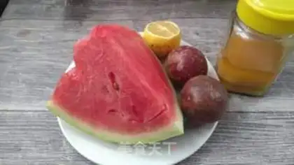 Make Homemade fresh fruit tea step 0