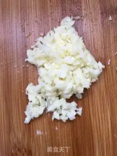 Make Garlic steam step 1