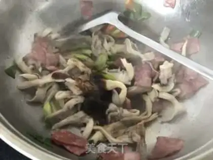 Make Bacon fried mushrooms step 5