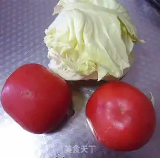 Make Tomato noodle soup step 0
