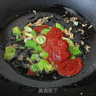 Make Tomato noodle soup step 3