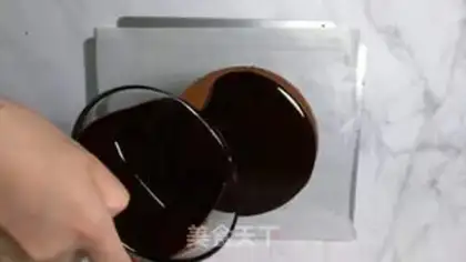 Make Chocolate Mirror Moose step 20