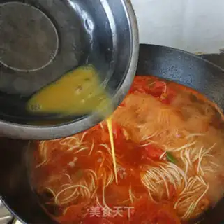 Make Tomato noodle soup step 7