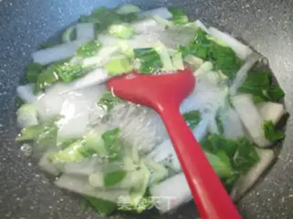 Make ♪ A pickle of ducks and an egg ♪ step 3
