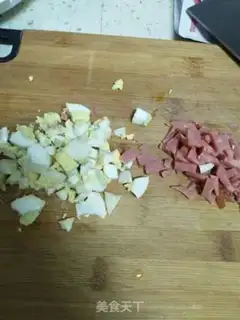 Make Egg sandwich step 1