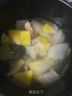 Make Pumpkin-bone soup step 3