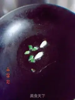 Make Tomato egg noodles step 0