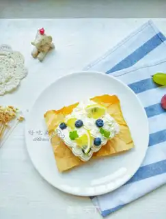 Make Lemoncake roll step 22