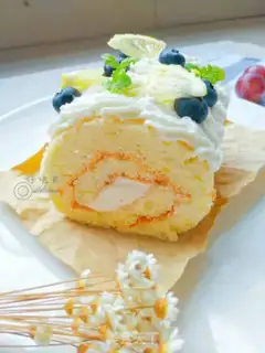 Make Lemoncake roll step 23