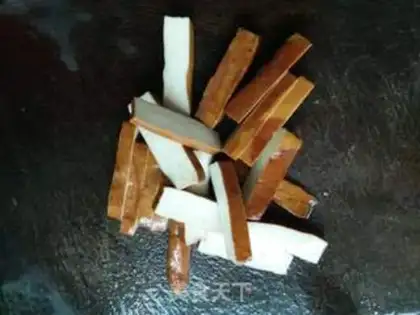 Make Dutch bean carrots dry step 2