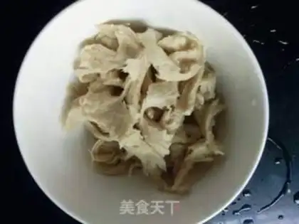 Make The cilantro noodles step 0