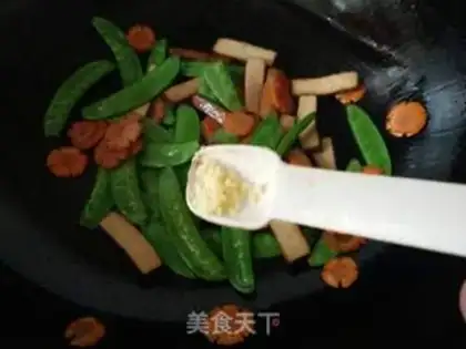 Make Dutch bean carrots dry step 8