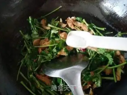 Make The cilantro noodles step 7