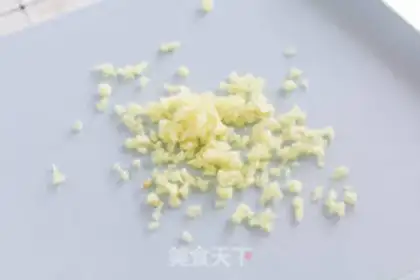 Make Garlic roasted ribs step 1