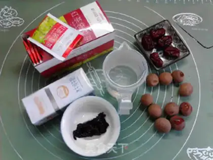 Make Cinnamon and red date tea step 0