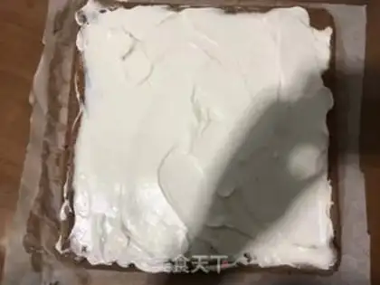 Make Chocolate cream cake rolls step 13