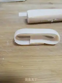 Make Lollipop toast step 7