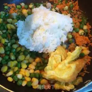 Make Carrot corn fried rice step 6