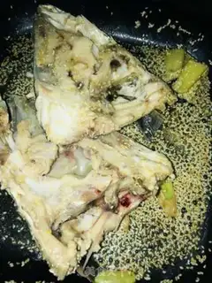 Make Sesame fish head soup step 3