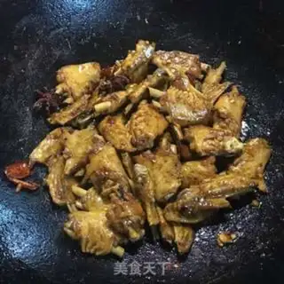 Make Red duck wings step 4