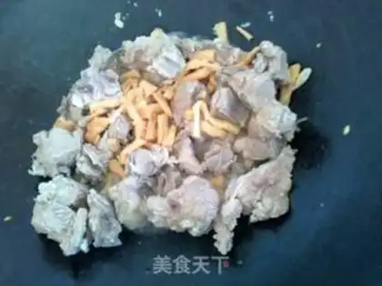 Make radish and fried meat step 8