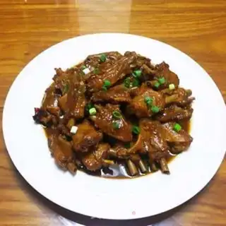 Make Red duck wings step 7