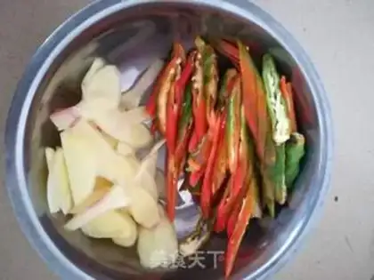 Make Pelican spicy meat step 1