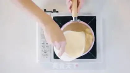 Make French caramel pudding step 2